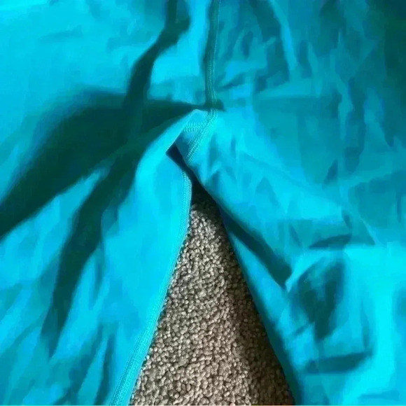 LuLuLemon Women’s Size 8 Smooth Stride Crop 17” Leggings Viridian Green Black - Picture 6 of 6